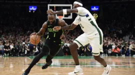 </figure>
<figure class=