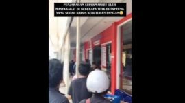 Bukan penjarahan dan perusakan

