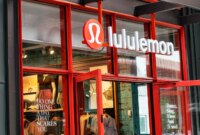 CEO Lululemon Berikutnya Harus Mengelola Transisi Dari Pertumbuhan ke Kedewasaan Dalam Siklus Hidup Perusahaan

