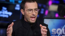 CEO Lululemon Calvin McDonald akan berangkat pada bulan Januari

