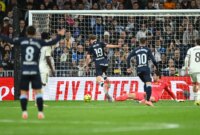 Pukulan Radu jelas untuk Celta Vigo (Thomas Coex/AFP)