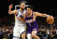 Devin Booker secara terbuka merekrut Stephen Curry ke Nike

