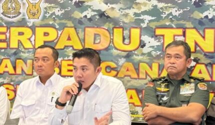 Dinilai Ancam Kebebasan Pers Liputan Bencana, AJI Kecam Pernyataan Seskab dan KSAD: Kembali ke Otoritarianisme!