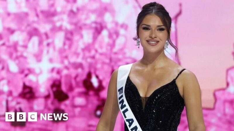 Foto 'mata sipit' Miss Finland yang viral memicu badai rasisme


