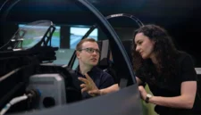 <!-- HTML_TAG_START -->GE Aerospace (GE) Melonjak 4% saat Beli Reco, Potensi Kenaikan 29%.<!-- HTML_TAG_END -->