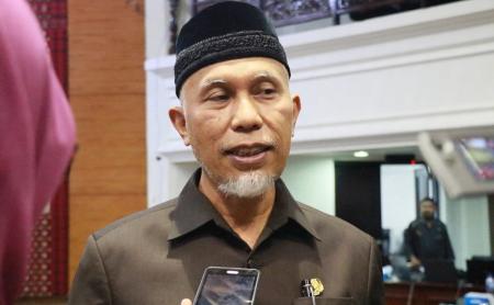 Gubernur Sumbar Batalkan Pesta Pernikahan Putrinya Karena Bencana, Minta Maaf pada Para Undangan

