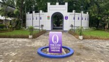 Gunakan anggaran Rp 2,3 miliar, pembangunan Tugu Titik Nol berbentuk balok setinggi 1 meter menjadi sorotan