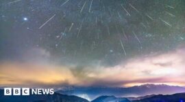 Berbagai pemandangan asteroid 3200 Phaethon – sumber hujan meteor Geminids