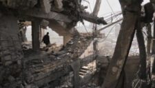 Israel terus menyerang Gaza selama gencatan senjata, total korban tewas hampir 70.400 orang

