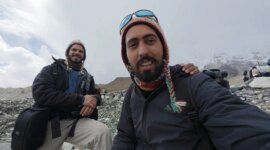 Keindahan pegunungan dan bentang alamnya memikat mata (Al Jazeera)