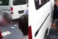 Jeritan histeris seorang siswa SDN 01 Kalibaru saat temannya ditabrak mobil MBG