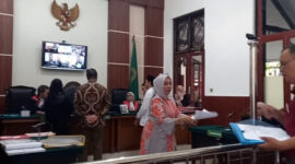 Kakak Mahfud MD Ungkap Bukti Ijazah S1 Palsu Dijual Rp 500 Ribu, Dibuat Menggunakan Photoshop

