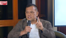 Kapolri Tantang Konstitusi Secara Frontal

