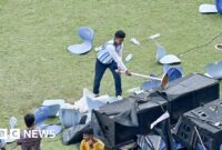 Ketika penampilan Messi telah berakhir, media lokal mengatakan adegan itu berubah menjadi buruk 