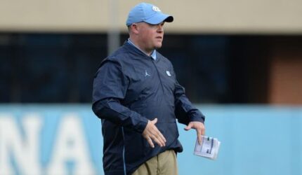 Kentucky dilaporkan mempekerjakan Jay Bateman dari Texas A&M sebagai koordinator pertahanan baru