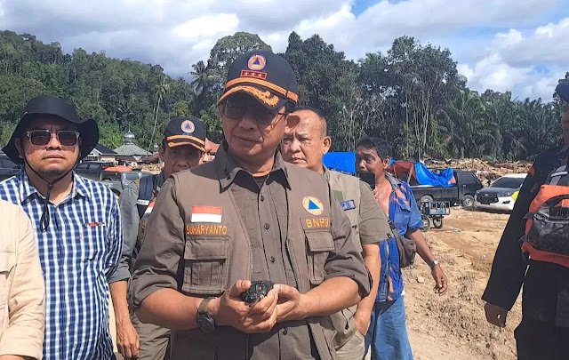 Kepala BNPB Menangis Melihat Langsung Dampak Bencana Sumut, Minta Maaf Karena Sebut Hanya Mengerikan di Media Sosial

