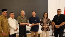 Melalui Wali Nanggroe, Gereja Katolik Salurkan Bantuan Kemanusiaan untuk Korban Banjir dan Longsor di Aceh