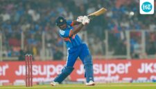 Sanju Samson memainkan tembakan (PTI)