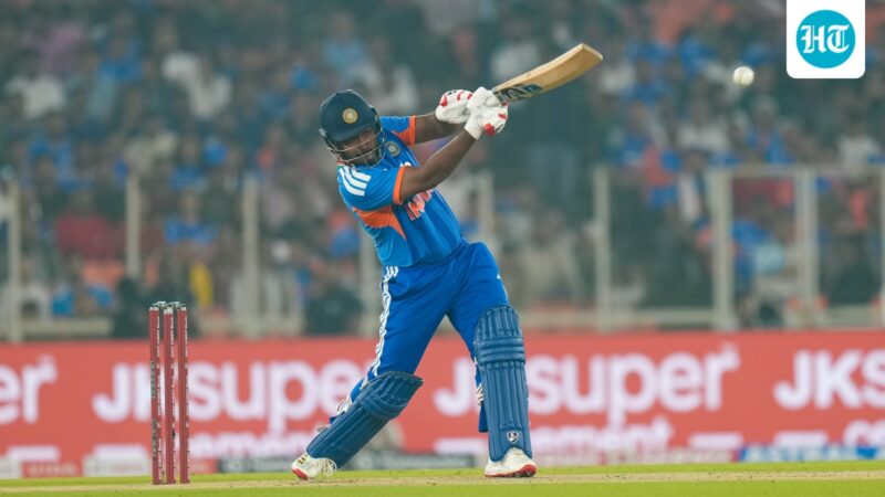 Sanju Samson memainkan tembakan (PTI)