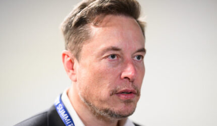 Musk menyerukan penghapusan UE - RakyatPos.id