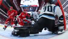 NHL On Tap: DeBrincat, tuan rumah Red Wings Mammoth, meraih kemenangan ketiga berturut-turut