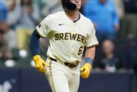 Pabrik Bir Terbuka Untuk Perdagangan Dari Kedalaman Outfield

