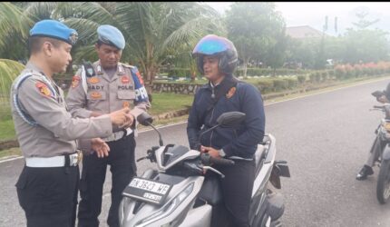 Pastikan Kelengkapan Personel Provos Periksa Kelengkapan Kendaraan Personel Polda Babel