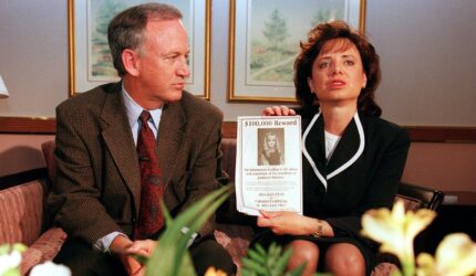 Pembunuhan JonBenet Ramsey: Polisi masih mengumpulkan dan menguji bukti