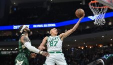 Pengabaian bola basket fantasi minggu ke 10 ditambahkan

