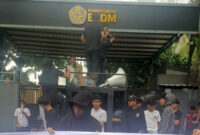 Pengerukan Mineral Mengabaikan Kemajuan Ekonomi Masyarakat

