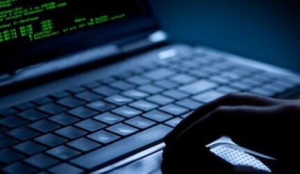 Peringatan perangkat lunak Israel itu telah merambah ponsel di lebih dari 150 negara