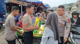 Polda Babel Gelar Gerakan Pangan Murah, 5 Ton Beras SPHP Diserang Warga

