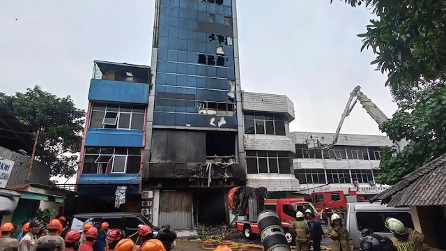 Polisi Benarkan Kebakaran Gedung Terra Drone Akibat Baterai Lithium Meledak

