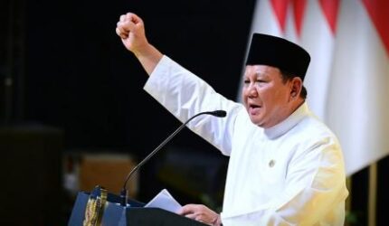 Prabowo Kerahkan 50 Helikopter dan Airbus A400 Tangani Banjir Sumatera