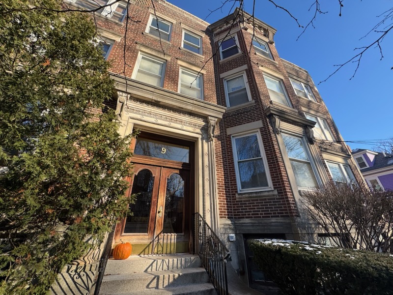 Profesor MIT ditembak mati di Gibbs Street

