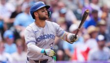 Proyeksi kontrak yang diperbarui untuk empat penandatanganan agen bebas teratas