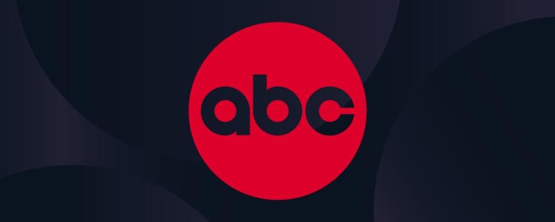 Saksikan Spesial Liburan 'iHeartRadio Jingle Ball 2025' Terbaru Rabu 8/7c

