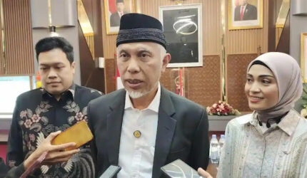 Sosok Mahyeldi, Gubernur Sumbar yang mendapat bantuan luar negeri meski pemerintah belum mengeluarkan izin