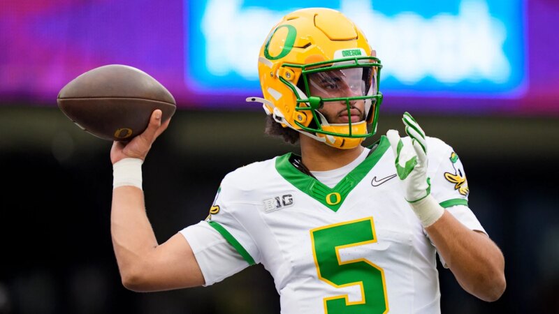 Taruhan Prop Sepak Bola Perguruan Tinggi Terbaik Hari Ini untuk (Cara Bertaruh Dante Moore vs. James Madison)

