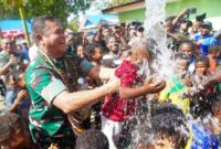 Tebar Harapan, Kasad Resmikan 37 Sumber Air Bersih dan Hasil Renovasi RTLH di Papua Tengah

