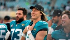 Trevor Lawrence akhirnya terlihat seperti quarterback generasi dan membuat Jaguar melonjak