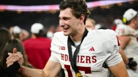 Trofi Heisman 2025: Indiana QB Fernando Mendoza, Ohio State QB Julian Sayin di antara finalis menjelang Playoff Sepak Bola Universitas

