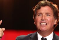 Tucker Carlson mengunjungi pengungsi Gaza, menuduh Israel membunuh anak-anak