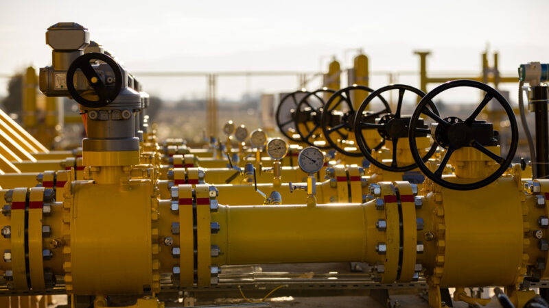 UE setuju untuk menghentikan impor gas Rusia — RT Business News

