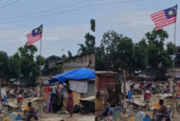 Viral Warga Aceh Pasang Bendera Malaysia di Tenda Pengungsi, Dimana Negaranya?