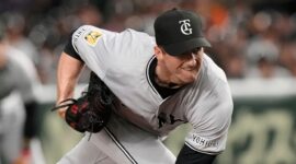 Warga negara merekrut Foster Griffin (sumber)

